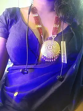 Snapshot of Preeti345 chatting on 28, 7, 2026 Preeti345 online show from 28, 7, 2026