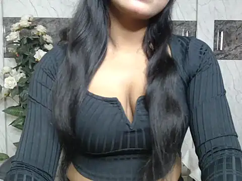 Lola Bebe online show from 12, 3, 2026