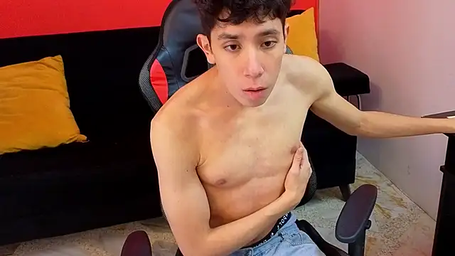 Neo Twink online show from 4, 3, 2026