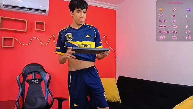 Neo Twink online show from 28, 4, 2026