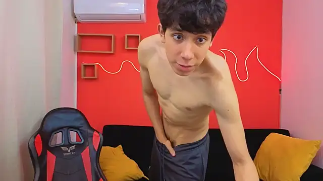 Snapshot of Neo_Twink chatting on 1, 5, 2026 Neo Twink online show from 1, 5, 2026