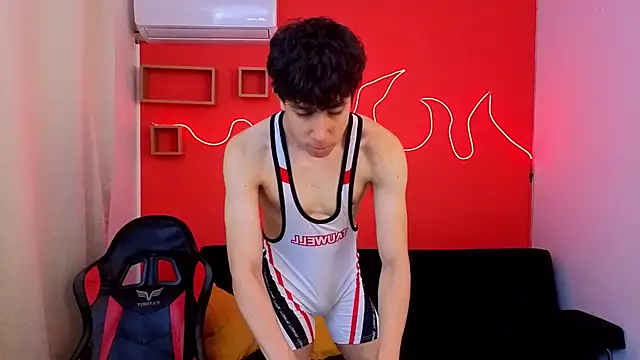 Snapshot of Neo_Twink chatting on 2, 5, 2026 Neo Twink online show from 2, 5, 2026