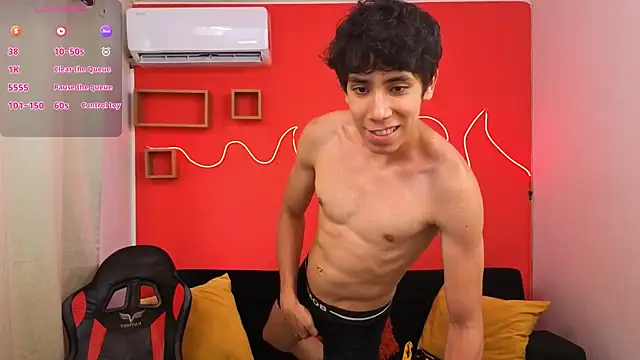 Snapshot of Neo_Twink chatting on 26, 5, 2026 Neo Twink online show from 26, 5, 2026