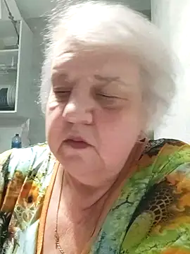 HapinessLovee online show from 17, 4, 2026