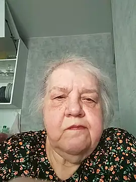 HapinessLovee online show from 22, 4, 2026