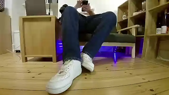 jonas camboy online show from 4, 3, 2026