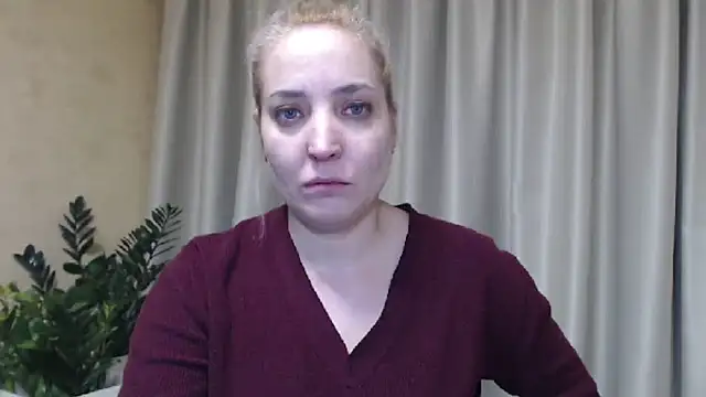 Snapshot of sweetpussy chatting on 6, 2, 2025 sweetpussy online show from 6, 2, 2025