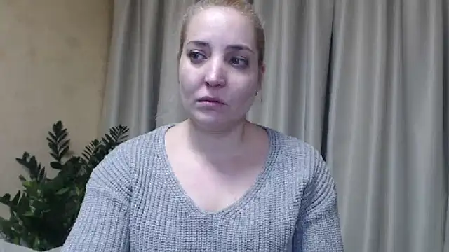 Snapshot of sweetpussy chatting on 12, 2, 2025 sweetpussy online show from 12, 2, 2025