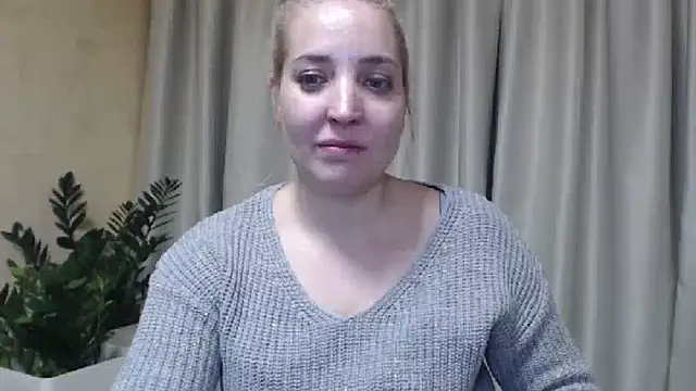 Snapshot of sweetpussy chatting on 12, 2, 2025 sweetpussy online show from 12, 2, 2025