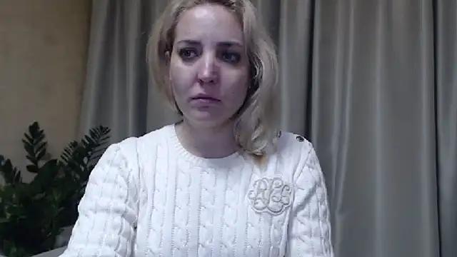 Snapshot of sweetpussy chatting on 14, 2, 2025 sweetpussy online show from 14, 2, 2025