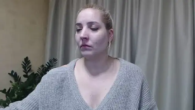 Snapshot of sweetpussy chatting on 16, 2, 2025 sweetpussy online show from 16, 2, 2025