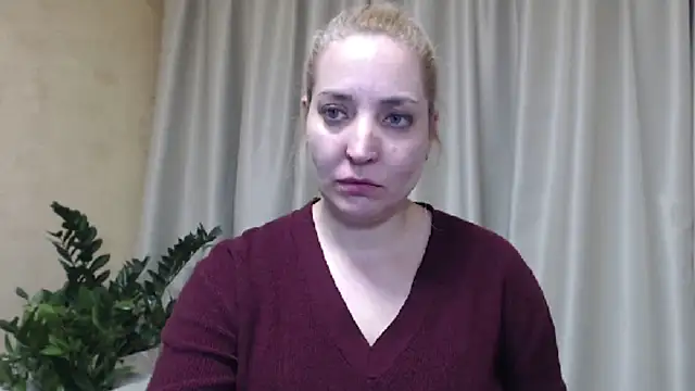 Snapshot of sweetpussy chatting on 14, 3, 2025 sweetpussy online show from 14, 3, 2025