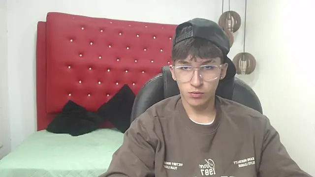 Snapshot of jeremy_job chatting on 17, 12, 2025 jeremy job online show from 17, 12, 2025