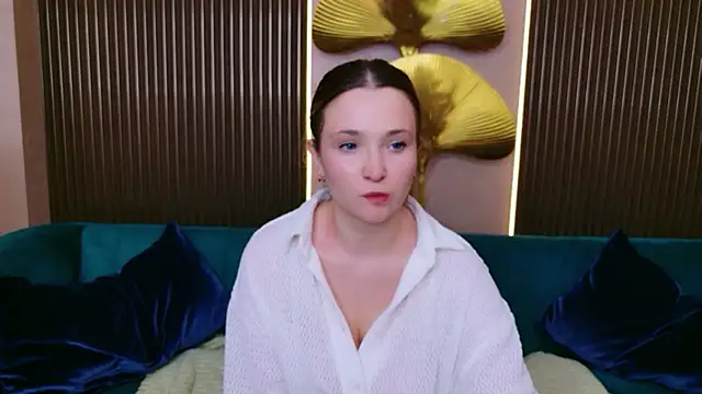 Lina Sinerz online show from 18, 2, 2026