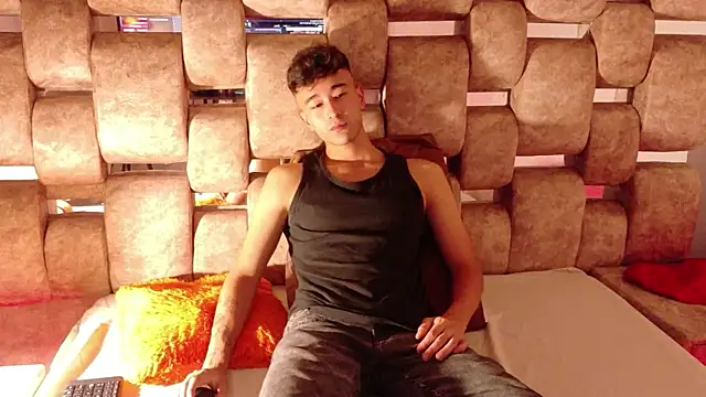 KathyAiden online show from 25, 3, 2026