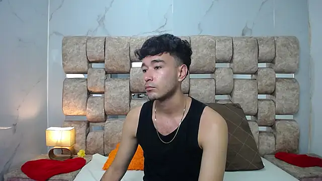 KathyAiden online show from 25, 4, 2026