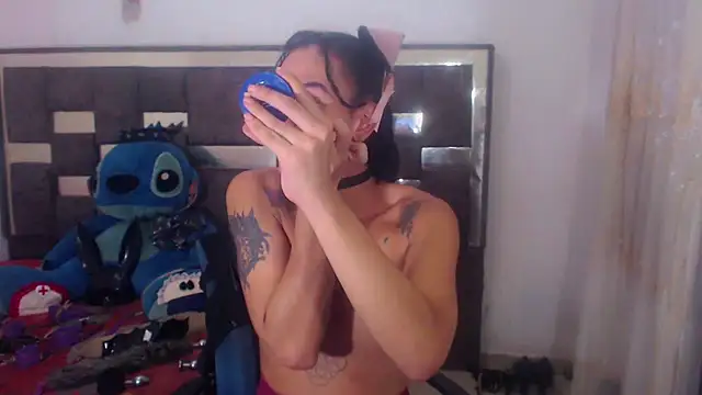 Snapshot of michaeldissts chatting on 13, 6, 2026 michaeldissts online show from 13, 6, 2026