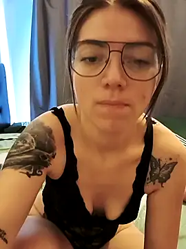 Ceciihot online show from 4, 2, 2026