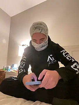 phantom898983 online show from 27, 4, 2026