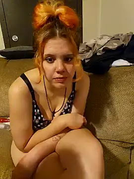 Snapshot of sexyselena3 chatting on 5, 12, 2025 sexyselena3 online show from 5, 12, 2025