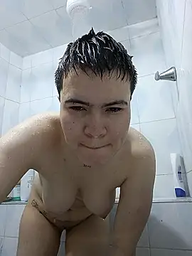 Snapshot of geminis_xxx chatting on 18, 1, 2026 geminis xxx online show from 18, 1, 2026