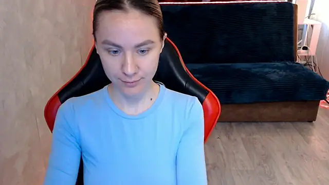 MiaBun1 online show from 8, 6, 2026
