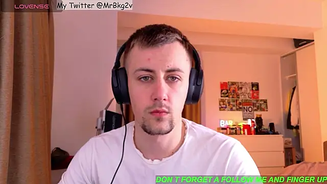 Snapshot of Brellisimo chatting on 4, 6, 2026 Brellisimo online show from 4, 6, 2026