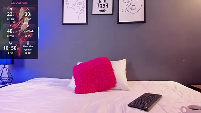 Melody evanss online show from 28, 4, 2026