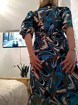 Snapshot of AhlyssaLove1155 chatting on 1, 5, 2026 AhlyssaLove1155 online show from 1, 5, 2026