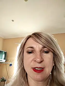 Snapshot of AhlyssaLove1155 chatting on 12, 5, 2026 AhlyssaLove1155 online show from 12, 5, 2026