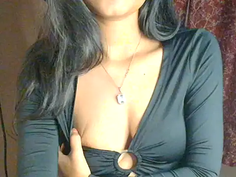 Snapshot of Sexy_Sanaya2 chatting on 7, 5, 2026 Sexy Sanaya2 online show from 7, 5, 2026