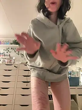 Nattasss online show from 25, 2, 2026