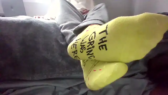 Snapshot of ThePerfectSoles18 chatting on 5, 12, 2025 ThePerfectSoles18 online show from 5, 12, 2025