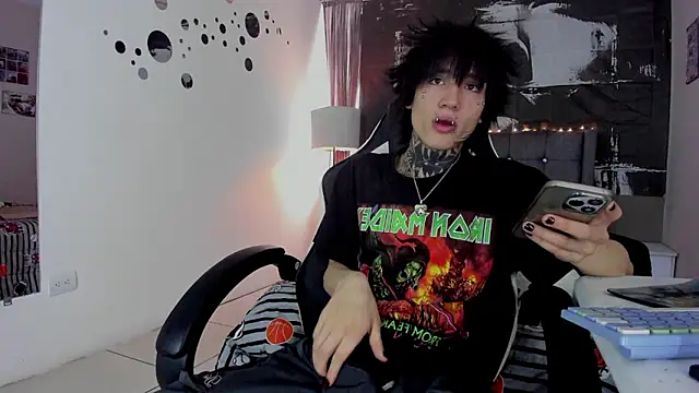 Snapshot of koryu_skull chatting on 3, 2, 2026 koryu skull online show from 3, 2, 2026