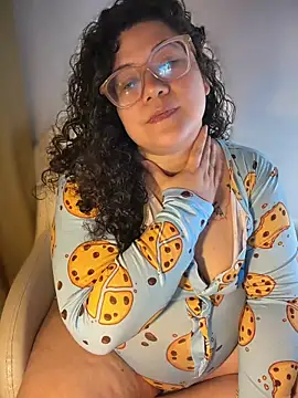 VanesssaMilf  online show from 25, 7, 2026