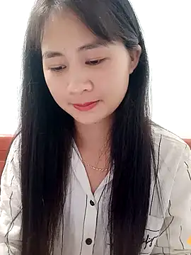 Him MountainGirl online show from 19, 4, 2026