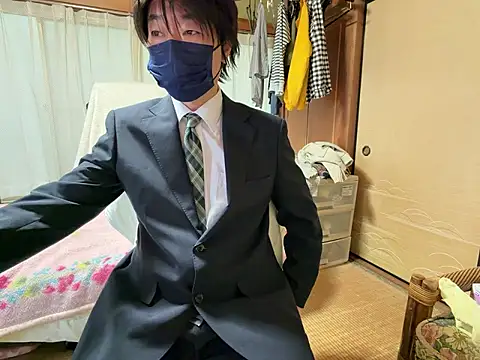 Snapshot of Hirokazu_12 chatting on 11, 2, 2026 Hirokazu 12 online show from 11, 2, 2026