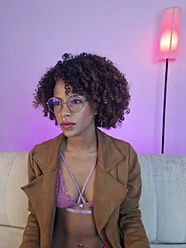 Snapshot of NaomiClay chatting on 9, 4, 2026 NaomiClay online show from 9, 4, 2026