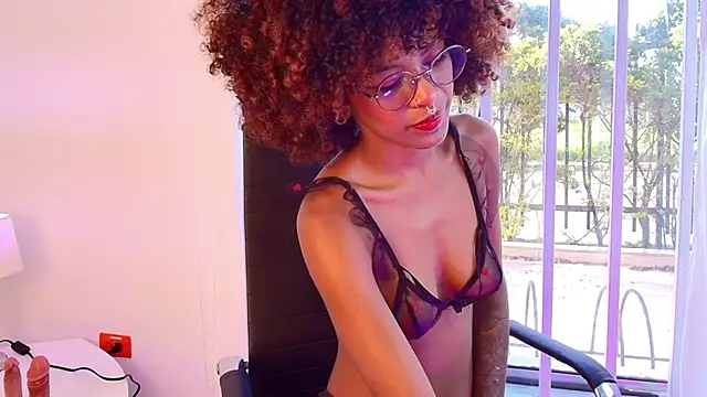 Snapshot of NaomiClay chatting on 22, 5, 2026 NaomiClay online show from 22, 5, 2026