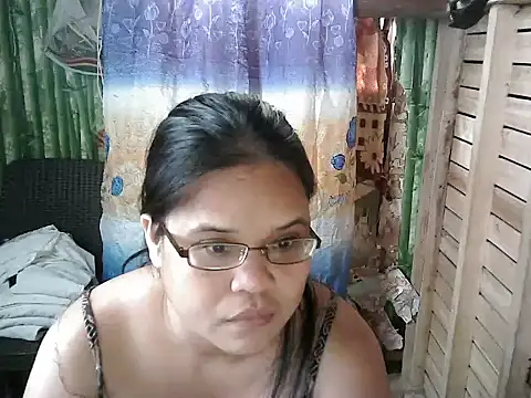 Hotty babe23 online show from 21, 4, 2026