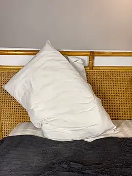 Snapshot of Thick_Lucia chatting on 12, 3, 2026 Thick Lucia online show from 12, 3, 2026