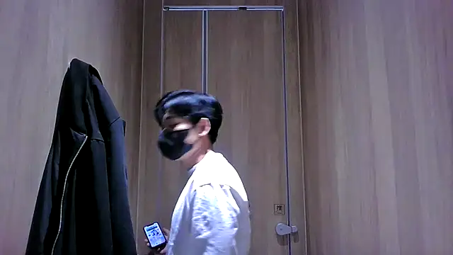 kimze7 online show from 9, 4, 2026