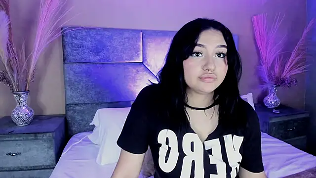 NaomySakura online show from 26, 4, 2026