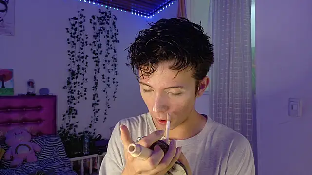 Dani Dancer online show from 8, 6, 2026
