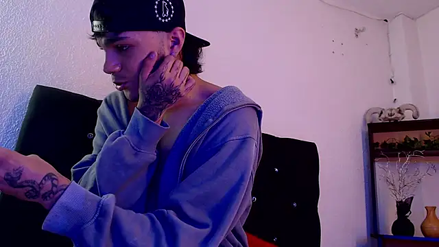 kingdani hot online show from 3, 2, 2026