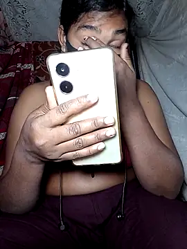 Snapshot of porimoi_505 chatting on 5, 3, 2026 porimoi 505 online show from 5, 3, 2026