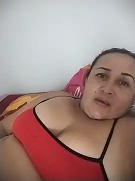 Nini Love  online show from 23, 6, 2026
