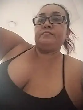 Nini Love  online show from 9, 7, 2026