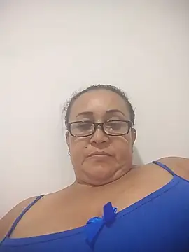 Nini Love  online show from 22, 7, 2026