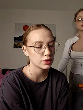 findwayout online show from 24, 4, 2026